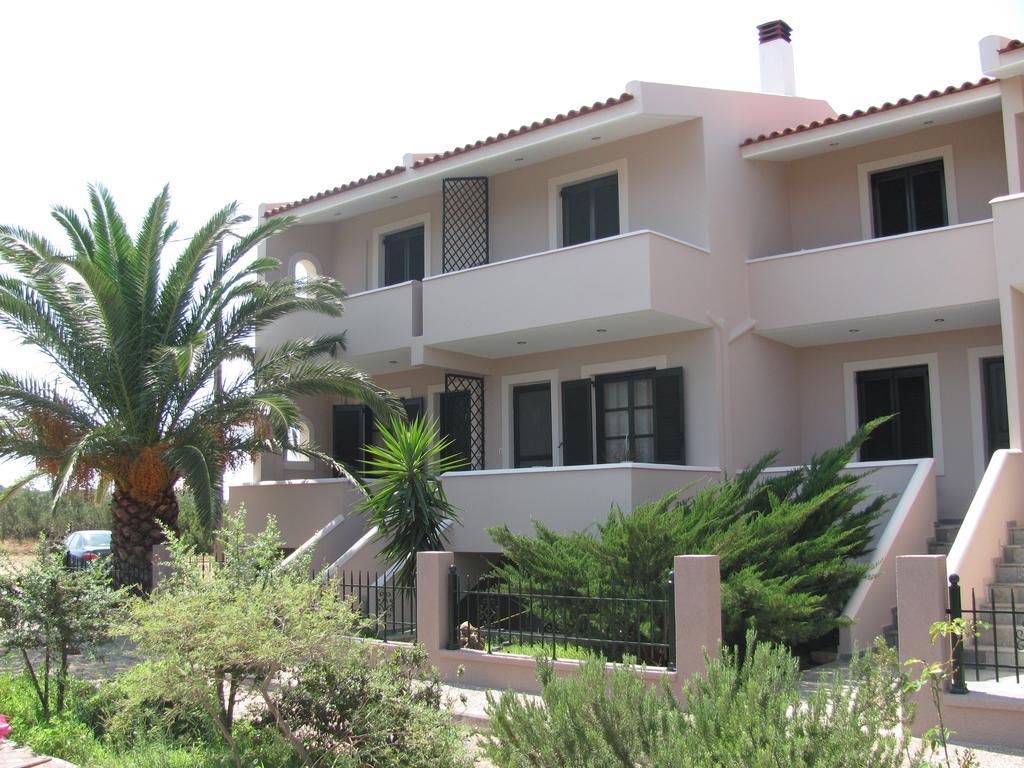 Lakonia Bay Apartments Archangelos  Exterior foto
